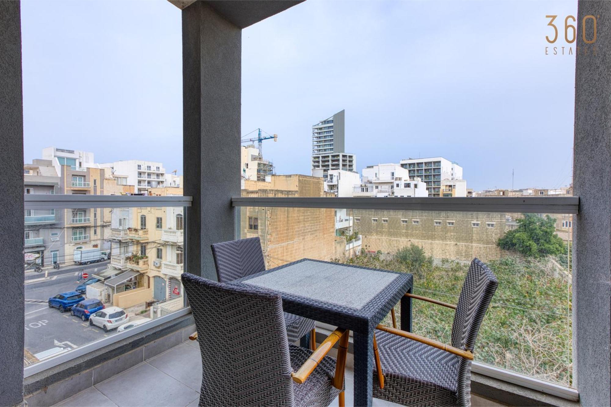 A Lovely 3 Bedroom, 3 Baths Home In The Centre Of Gzira By 360 Estates Eksteriør bilde